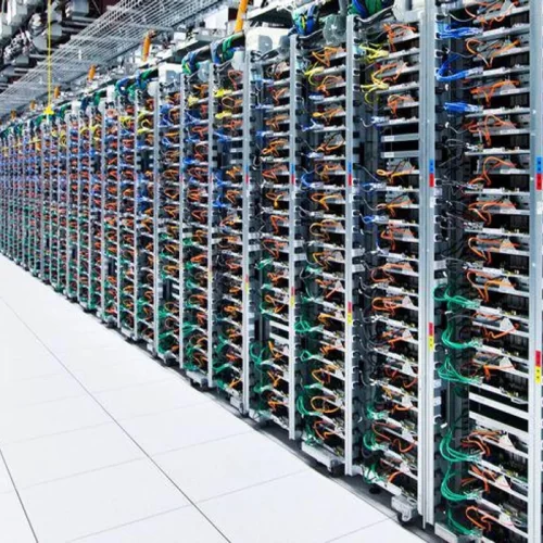 rows-of-servers-in-a-google-data-center